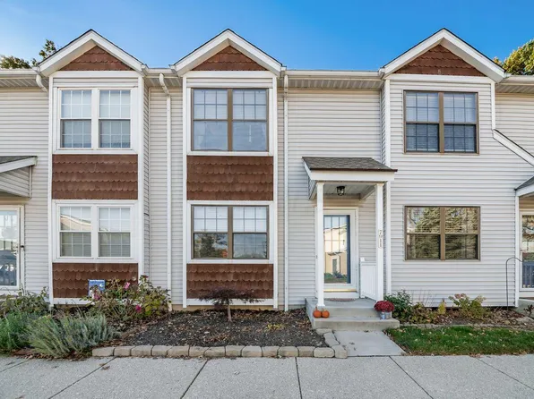 7911 Woodhouse Ln #45D, Columbus, OH 43085