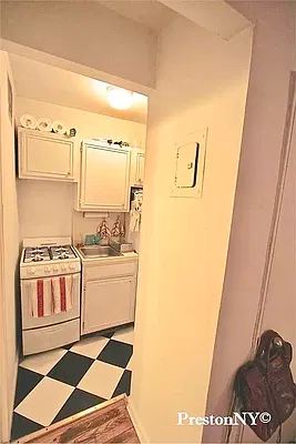Rented by JM Preston Properties LLC | media 5