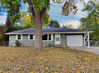 6816 Dutton Ave N, Brooklyn Park, MN 55428