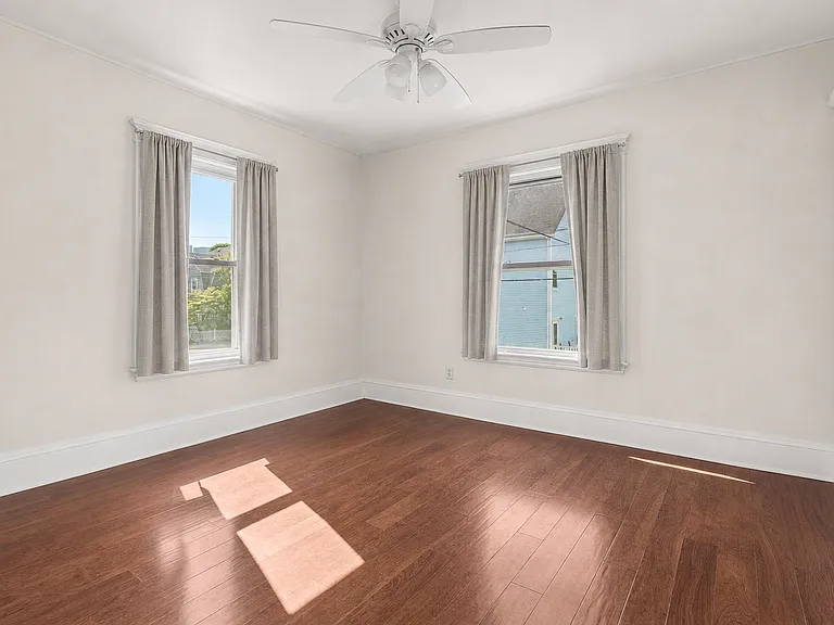 14 Forest Ave #2 — Photo 5