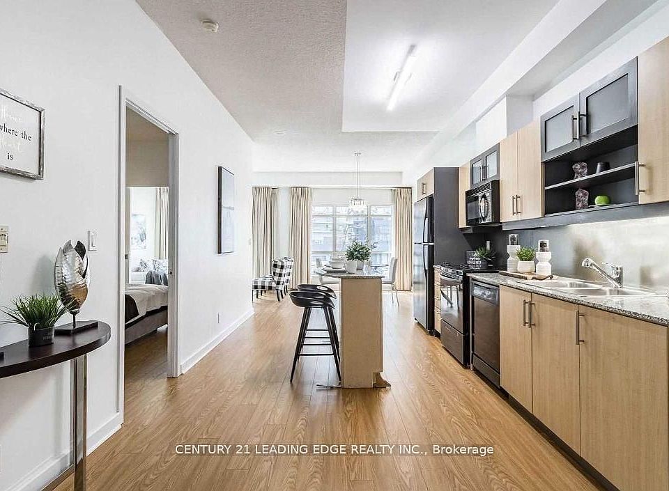 1st image of 350 Wellington St W #203