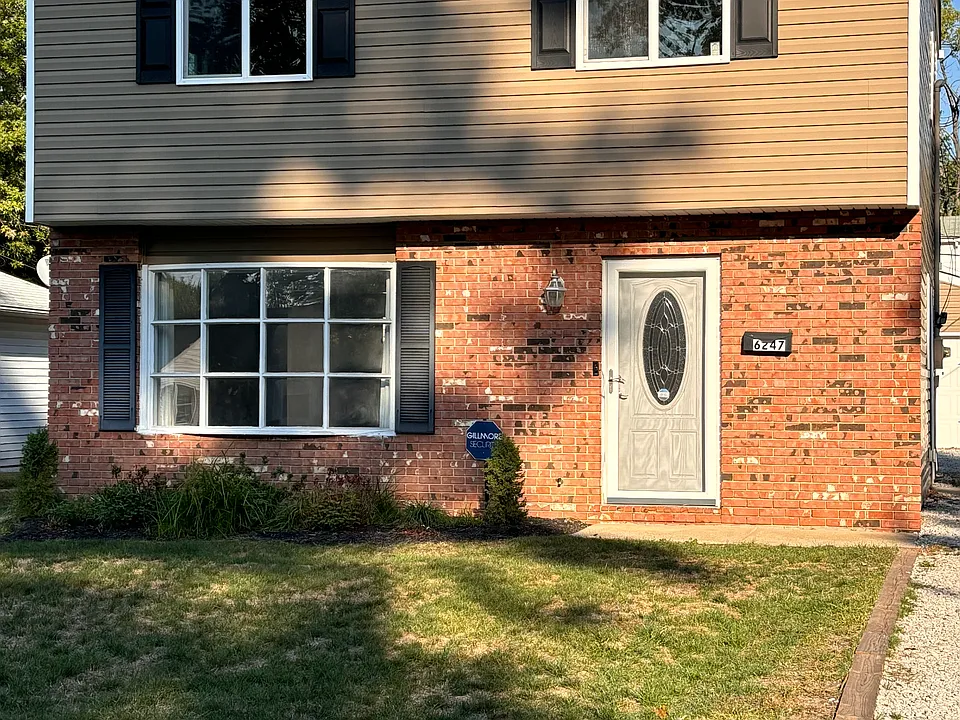 6247 Iroquois Trl