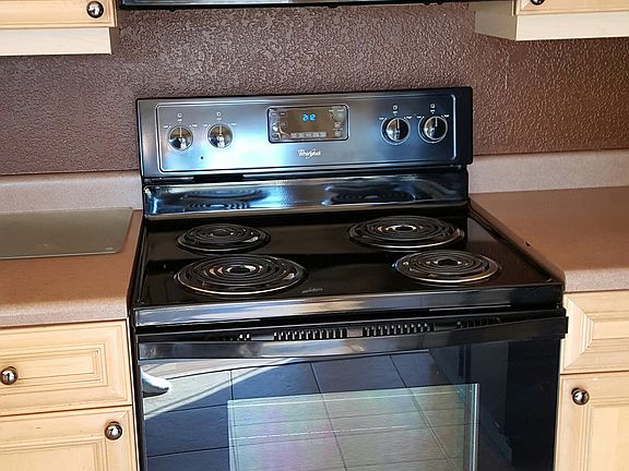 1-year old oven/stove