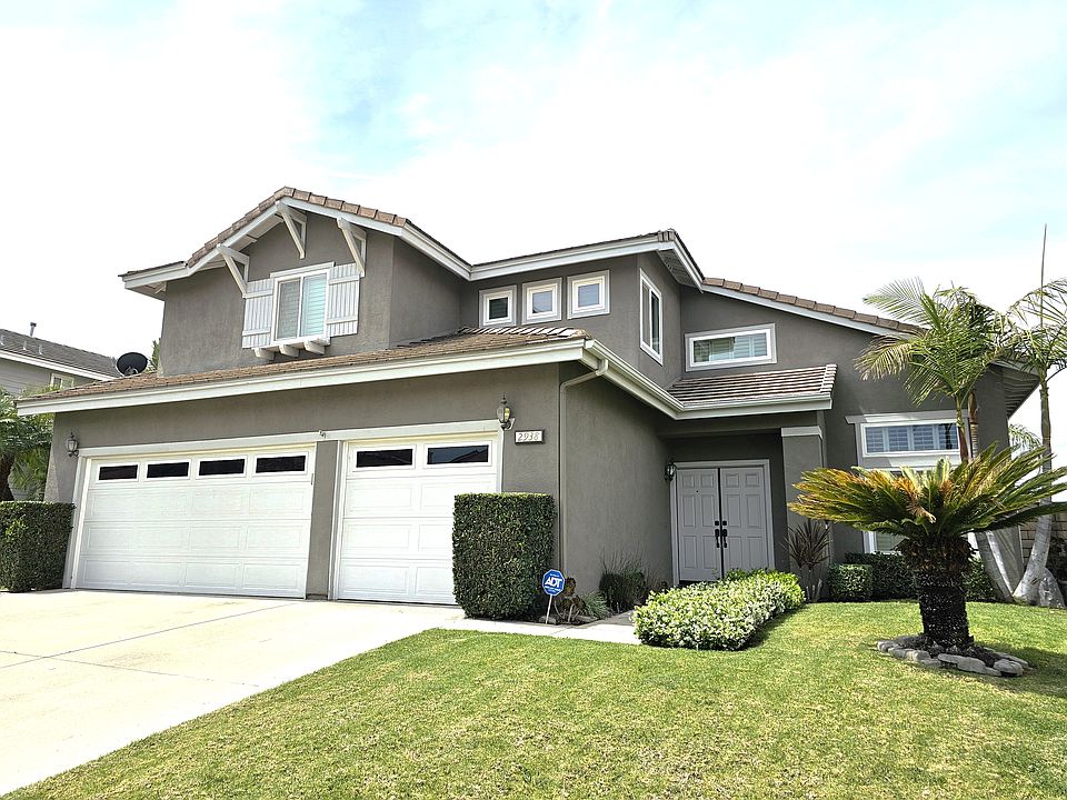 1st image of 2938 S Buena Vista Ave
