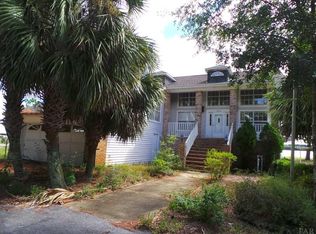 3015 Holley Point Rd, Navarre, FL 32566