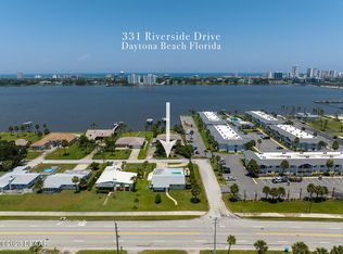 331 Riverside Dr, Holly Hill, FL 32117