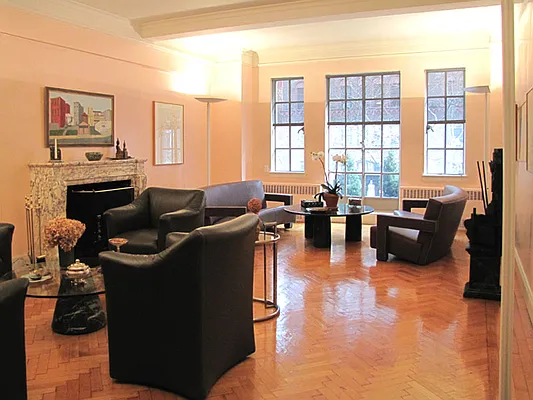 Sold by Ann Weintraub, Ltd. | media 2