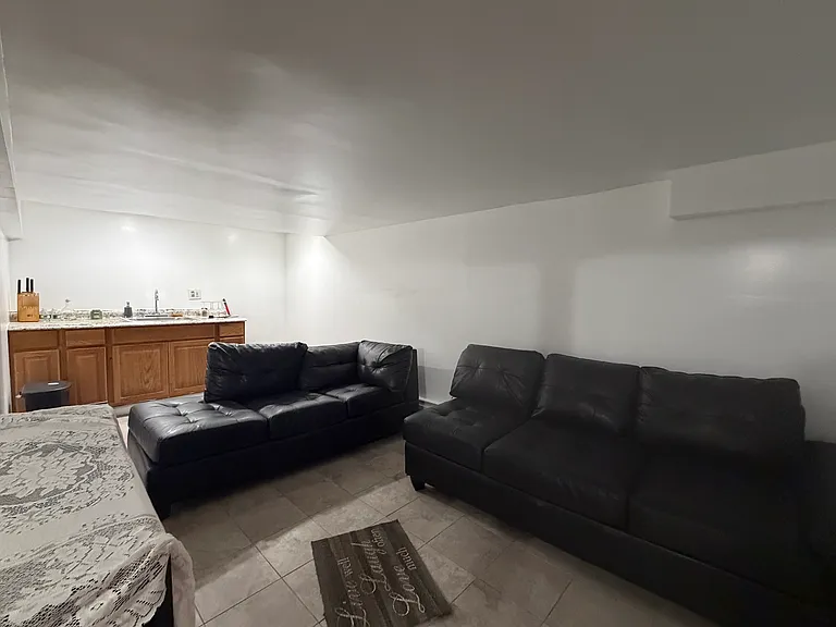 689 Nepperhan Ave — Photo 5