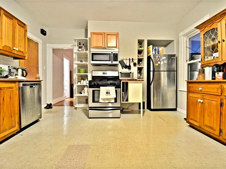 201 Hillside St #2A — Photo 5