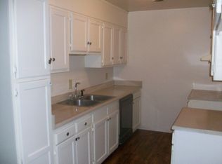 128 Charleston Ct APT F, Winston Salem, NC 27103