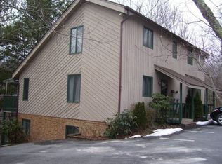233 S Slope Rd #3, Banner Elk, NC 28604