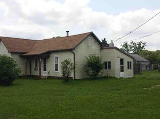 1517 Plank Rd, Dundee, MI 48131