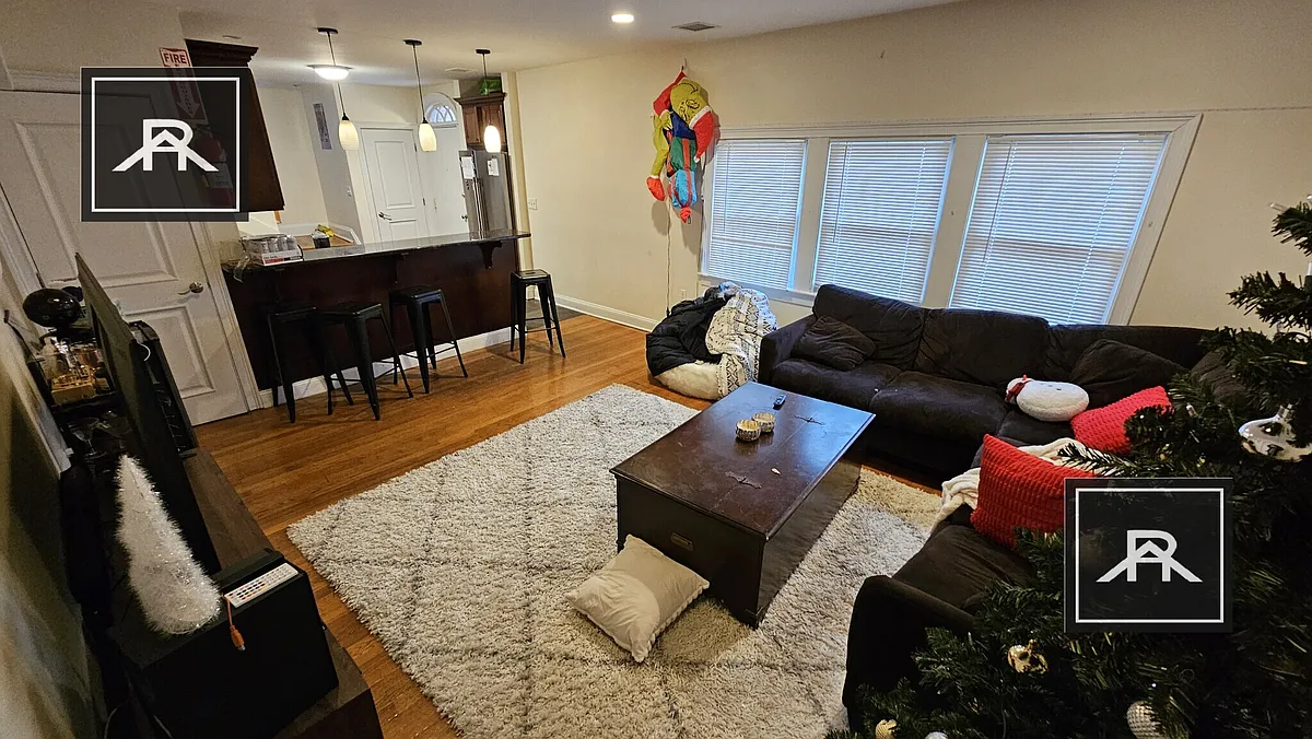 Building Photo - 43 Greycliff Rd #1A