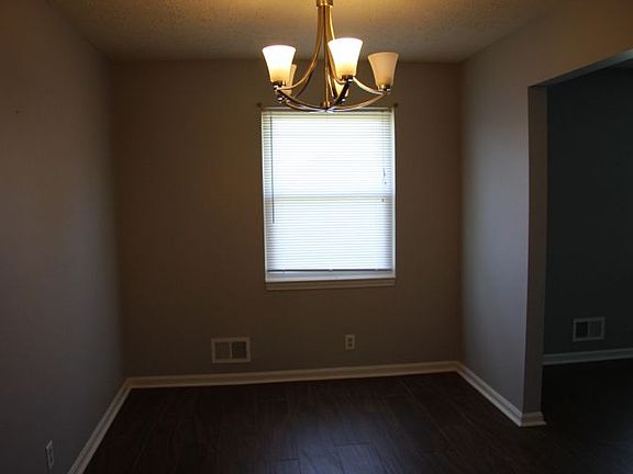 5th image of 12521 Live Oak Dr