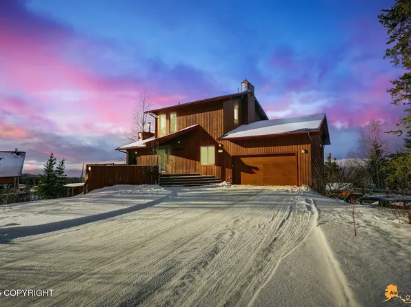 11380 Stroganof Dr, Anchorage, AK 99507