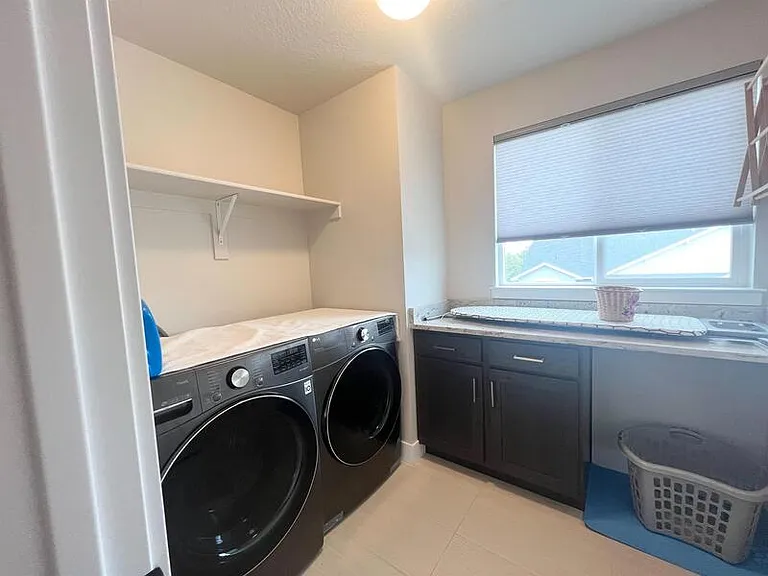 11391 S Mapleside Ln — Photo 23