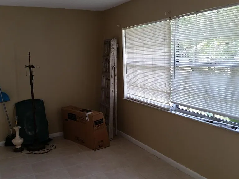 1823 Chamberlin St — Photo 16