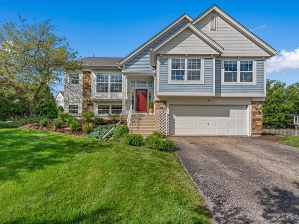 5 Fairfax Ct, South Elgin, IL 60177