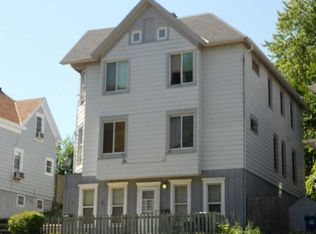 2010 Kinzie Ave, Racine, WI 53405