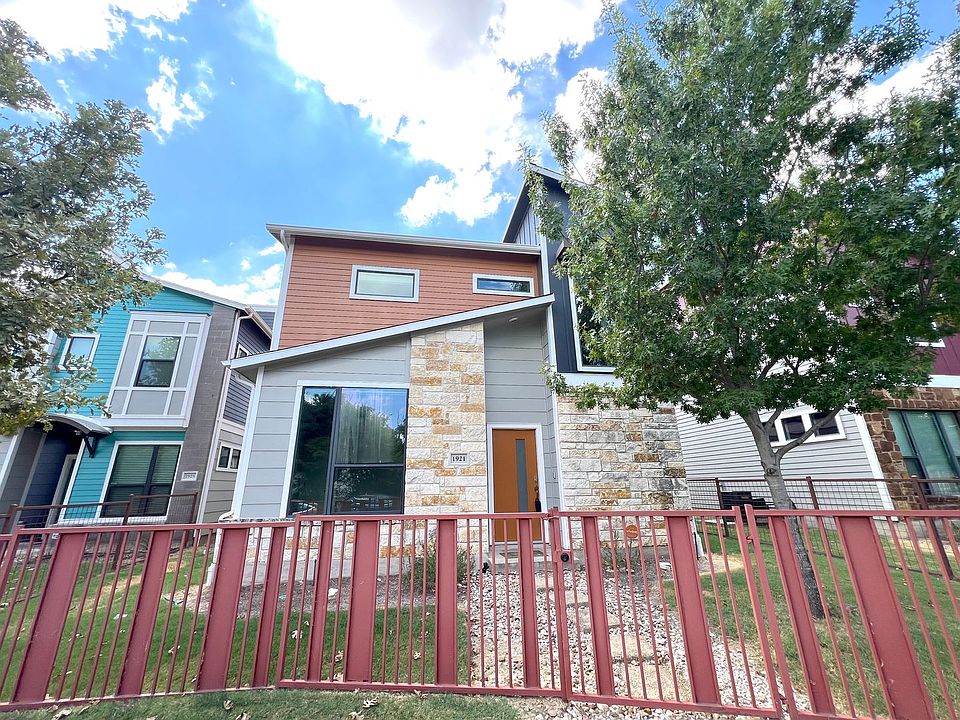 1st image of 1921 Carlson Dr #79C