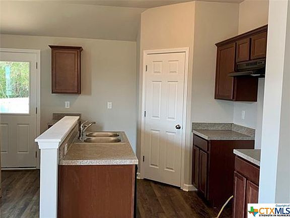 5th image of 1209 Gracie Way