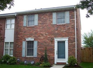 217 Georgetown Cir, Hanover, PA 17331