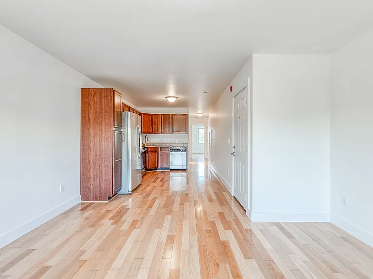 4122 Haverford Avenue — Photo 5
