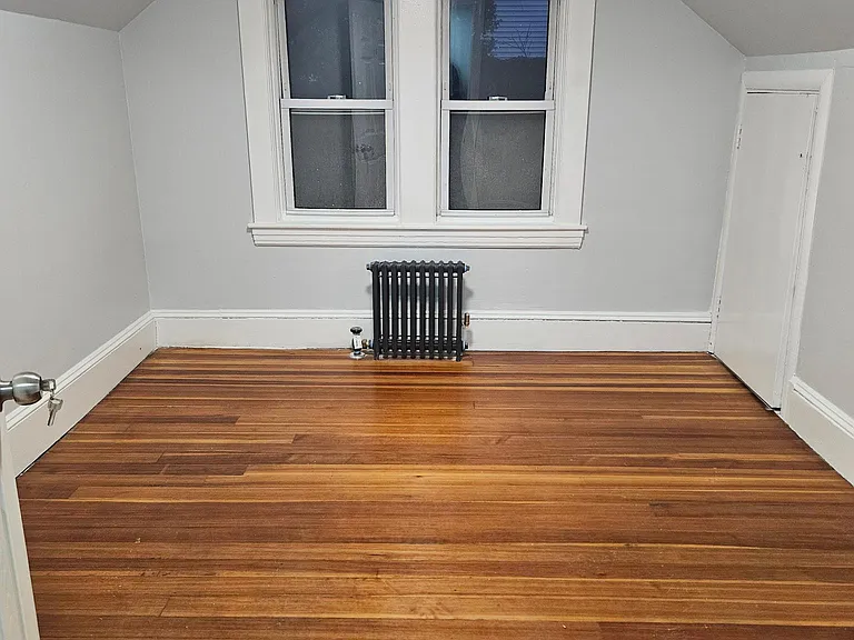 4 Gilson Ave — Photo 11