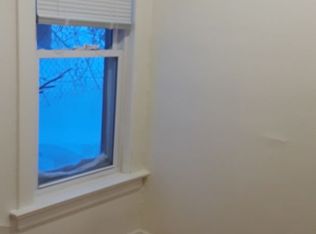 217 E 7th St #2, Duluth, MN 55805