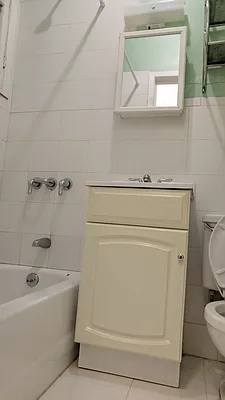 Rented by Brick Real Estate | media 23