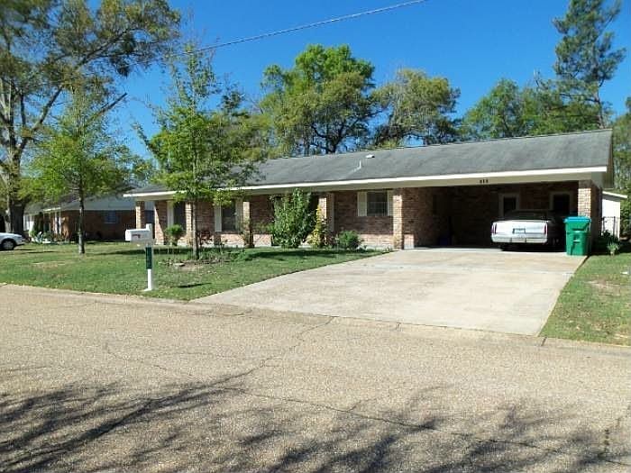 1st image of 102 Pamela Dr