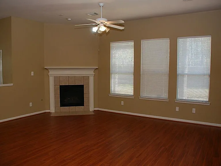 18330 Wild Lilac Trl — Photo 2