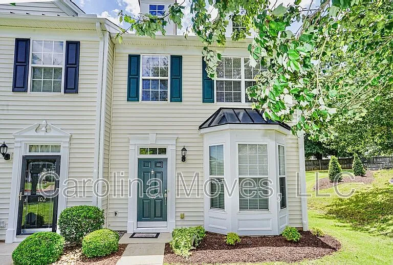 100 Xander Dr — Photo 1