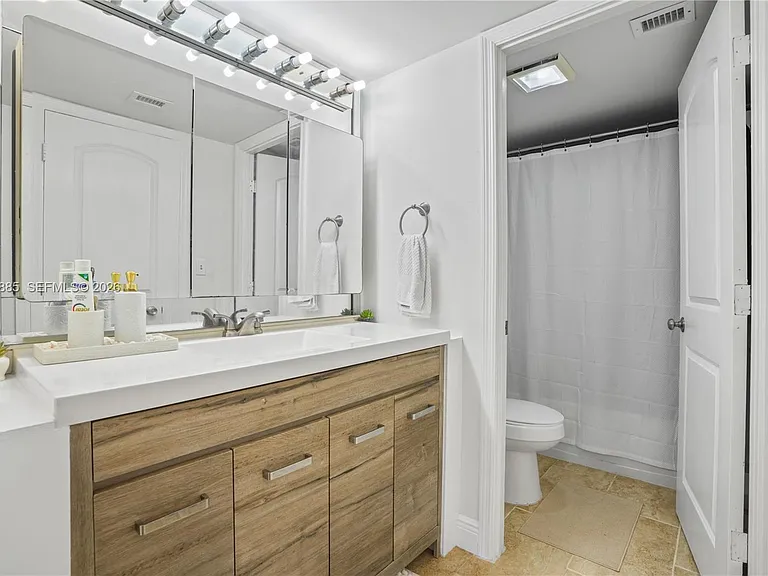 3200 N Port Royale Dr N #210 — Photo 15
