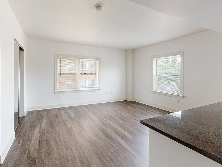Dining/Living room