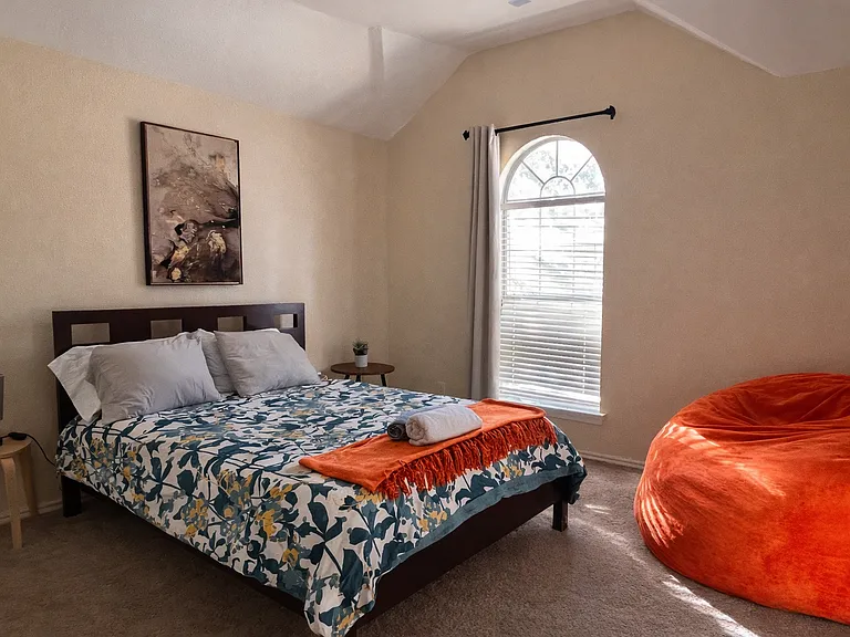 4216 Juniper Ln — Photo 5