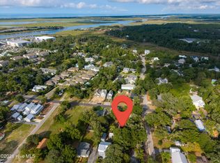 415 W Owens Street, Southport, NC 28461