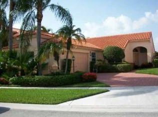 8271 Nadmar Ave, Boca Raton, FL 33434