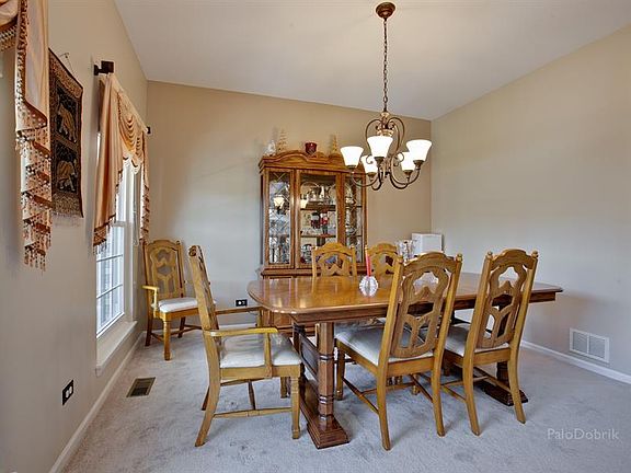 4th image of 3082 Haven Ln