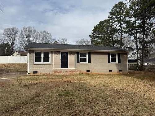 2106 Loblolly Ln Photo 1