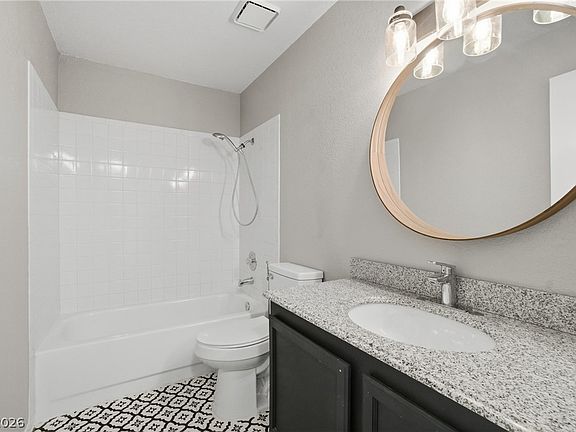 5th image of 945 Falconhead Ln Unit 201