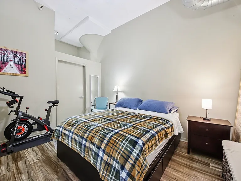 2323 W Pershing Rd #228 — Photo 12