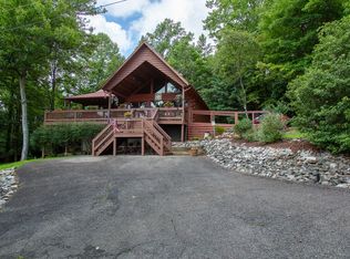 1211 Starry Nights Dr, Fancy Gap, VA 24328