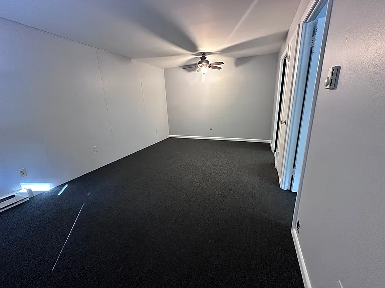 5 Liberty Pl #3 — Photo 6