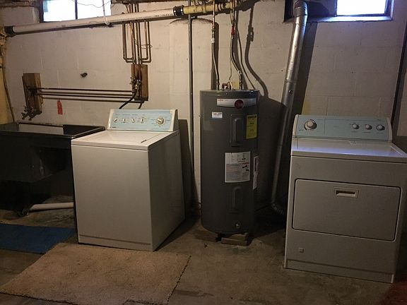 5th image of 765 Columbia Ave