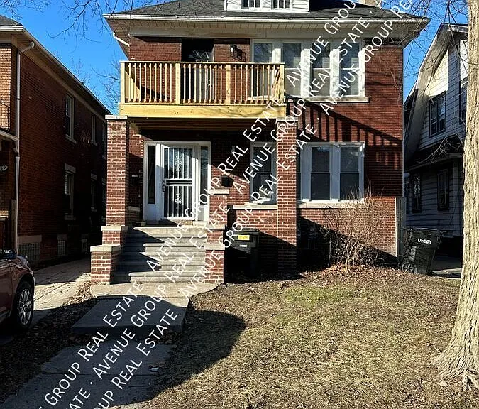 12061 Cloverlawn St — Photo 2