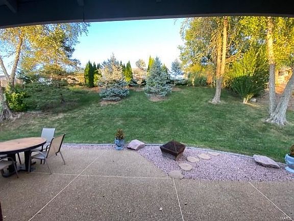 4th image of 420 White Chapel Dr