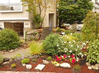 9116 Park Rd #100R, Edmonds, WA 98026