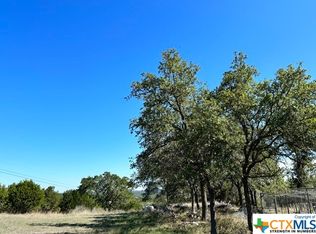 28647 Sierra Dr, New Braunfels, TX 78132