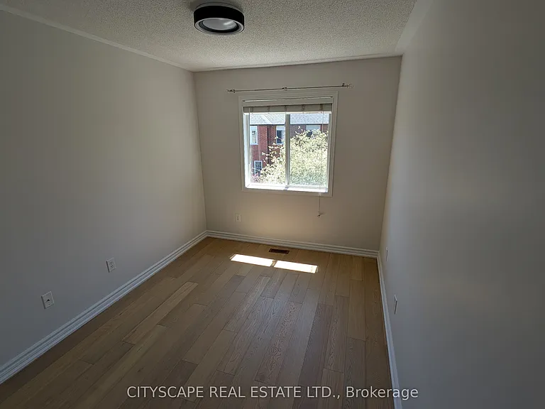 1850 Imperial Way — Photo 17